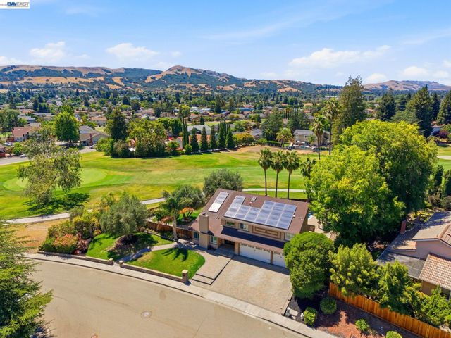 3309 Burning Tree Dr, San Ramon, CA 94583