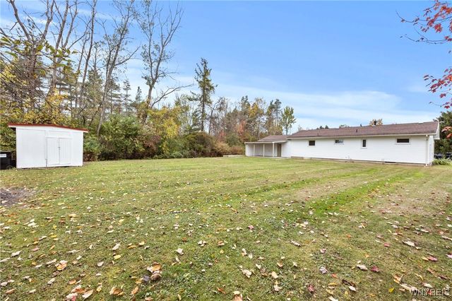 935 Cain Road, Brant, NY 14006