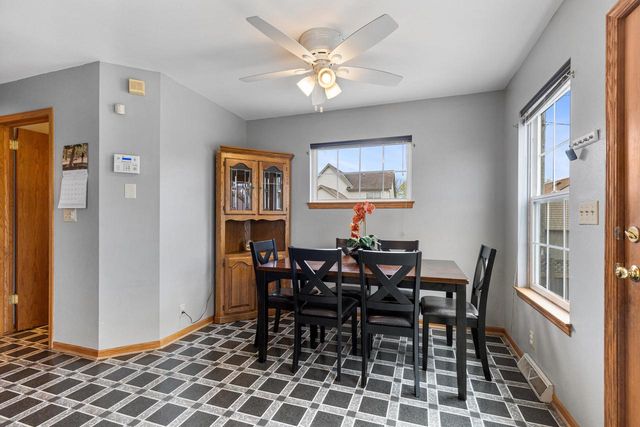 1721 21st STREET, Milwaukee, WI 53205