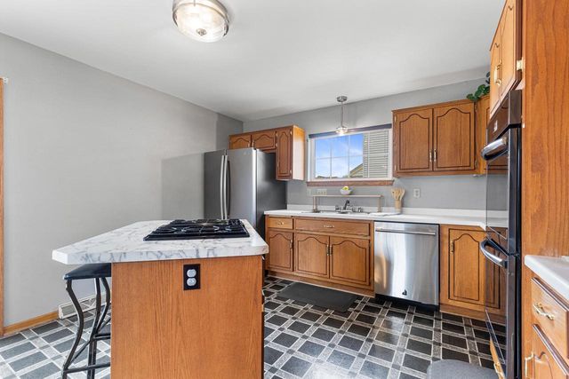 1721 21st STREET, Milwaukee, WI 53205
