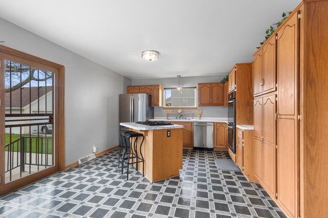 1721 21st STREET, Milwaukee, WI 53205