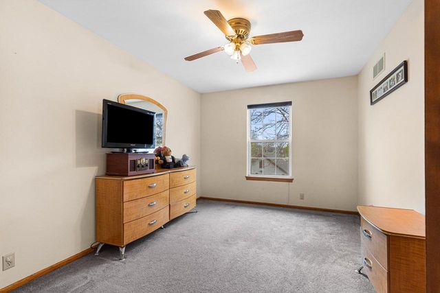 1721 21st STREET, Milwaukee, WI 53205
