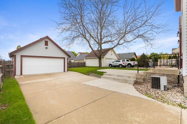 1721 21st STREET, Milwaukee, WI 53205