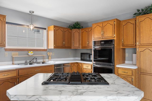 1721 21st STREET, Milwaukee, WI 53205