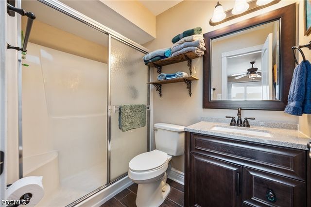 250 NE 10th PL, Cape Coral, FL 33909
