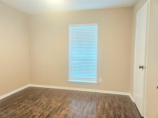 4231 Southchase Lane, Houston, TX 77014