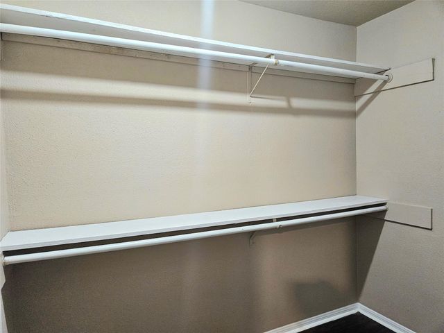 4231 Southchase Lane, Houston, TX 77014