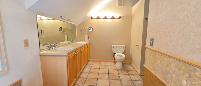890 W Wynwood Drive, Shelton, WA 98584