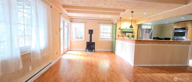 890 W Wynwood Drive, Shelton, WA 98584