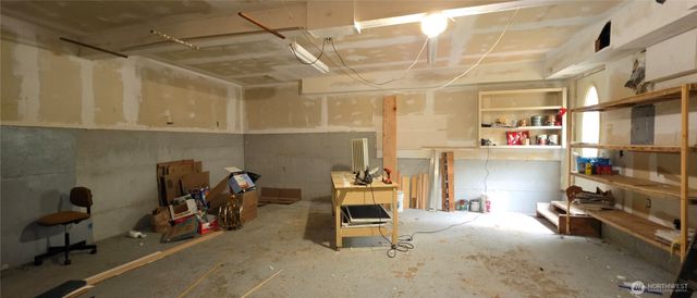 890 W Wynwood Drive, Shelton, WA 98584