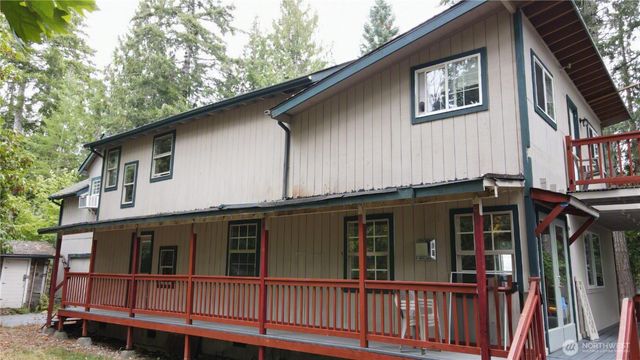 890 W Wynwood Drive, Shelton, WA 98584