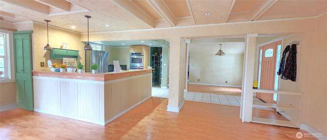 890 W Wynwood Drive, Shelton, WA 98584