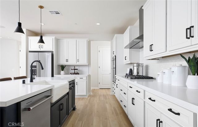 25085 Greythorne Drive, Menifee, CA 92586
