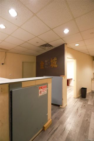 132-03 Sanford Avenue 1A, Flushing, NY 11355