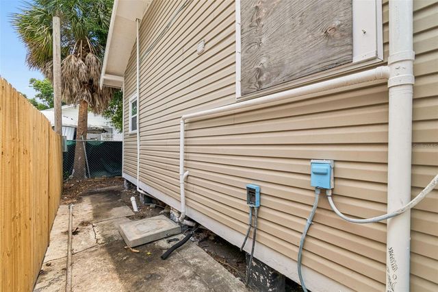 1522 E 21ST AVENUE, Tampa, FL 33605