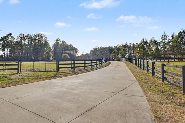 463 Anderson Pond Road, Aiken, SC 29803