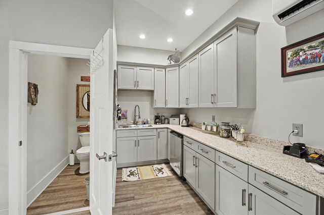463 Anderson Pond Road, Aiken, SC 29803