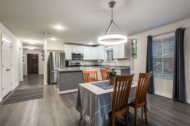 1720 Trace Drive, Aubrey, TX 76227