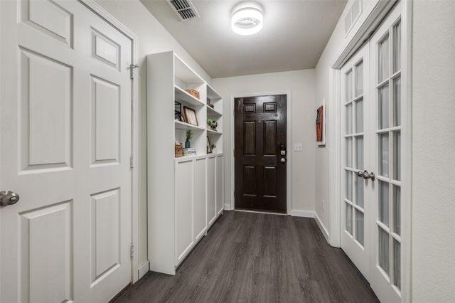 1720 Trace Drive, Aubrey, TX 76227