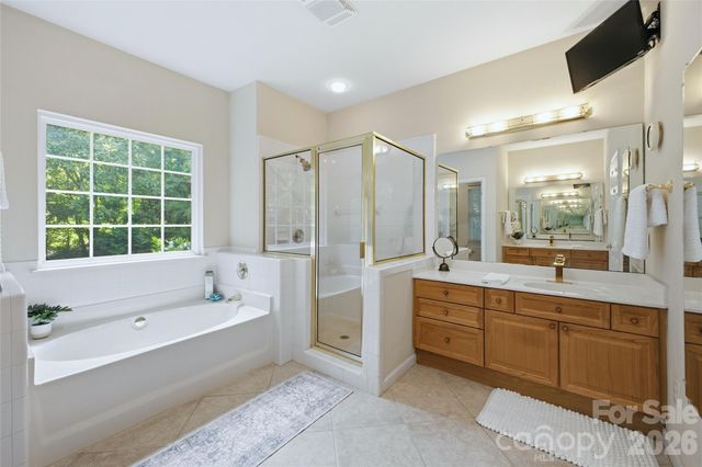 136 Edge Hill Drive, Fort Mill, SC 29715
