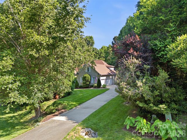 136 Edge Hill Drive, Fort Mill, SC 29715
