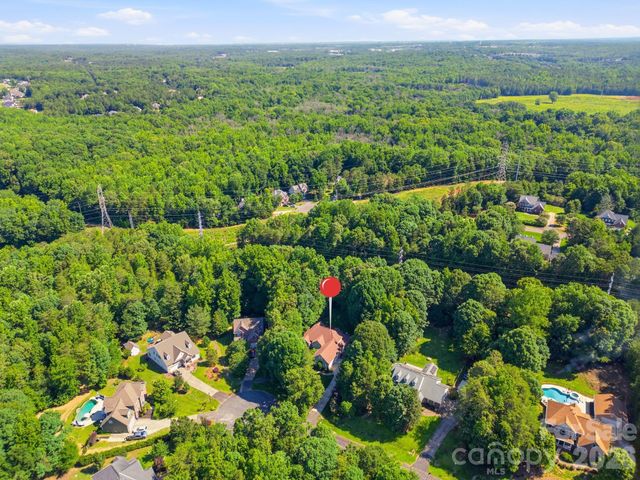 136 Edge Hill Drive, Fort Mill, SC 29715
