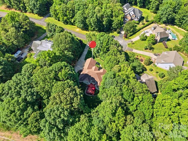 136 Edge Hill Drive, Fort Mill, SC 29715