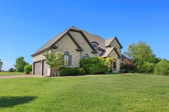402 Chandamere Way, Nicholasville, KY 40356