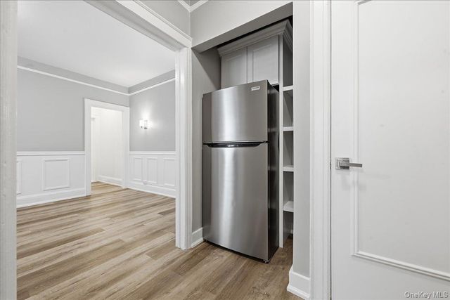 222 7th Street 1K, Garden City, NY 11530