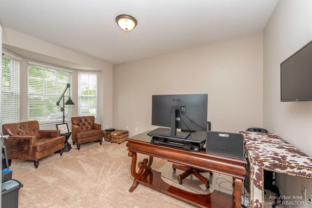 51152 E Bourne Terrace, Novi City, MI 48374