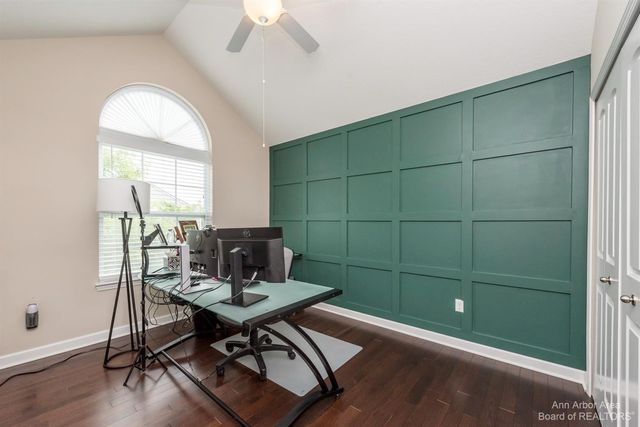 51152 E Bourne Terrace, Novi City, MI 48374