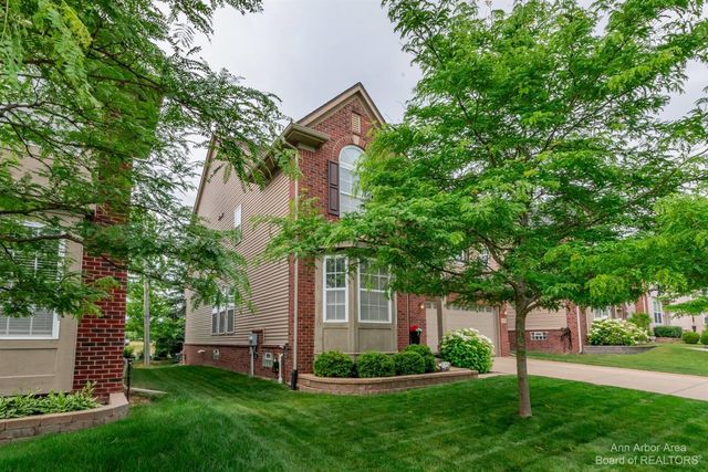 51152 E Bourne Terrace, Novi City, MI 48374