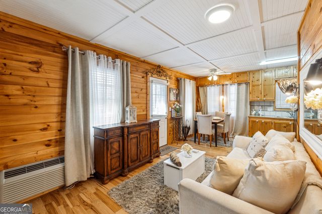 65 Bear Mountain Trail, Cleveland, GA 30528