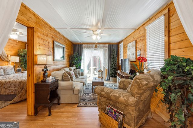 65 Bear Mountain Trail, Cleveland, GA 30528