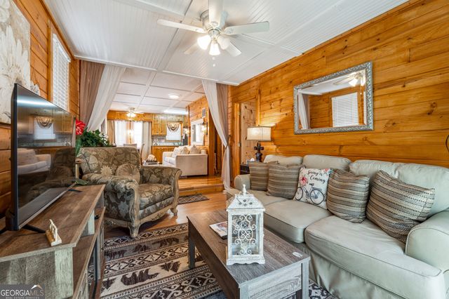 65 Bear Mountain Trail, Cleveland, GA 30528