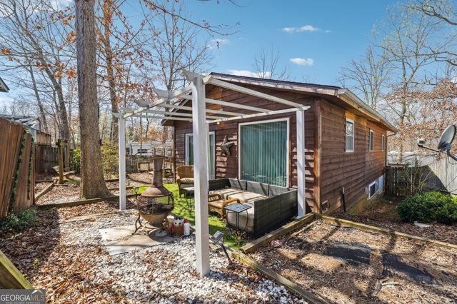 65 Bear Mountain Trail, Cleveland, GA 30528