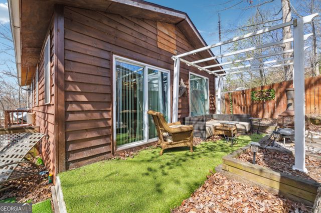 65 Bear Mountain Trail, Cleveland, GA 30528