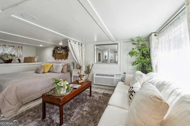 65 Bear Mountain Trail, Cleveland, GA 30528