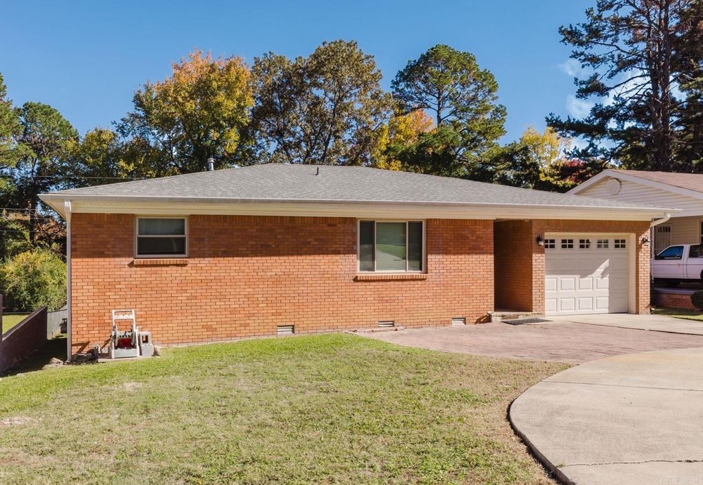 1423 Marlyn, Little Rock, AR 72205