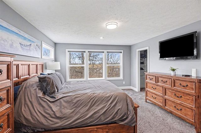 7918 Carlisle Crossings Boulevard, Byron Center, MI 49315