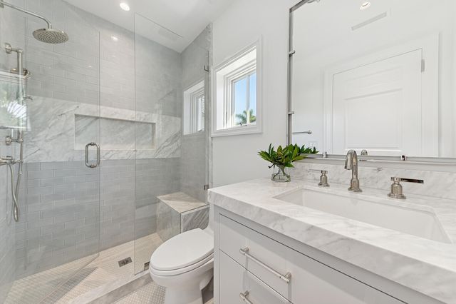 232 La Puerta Way, Palm Beach, FL 33480