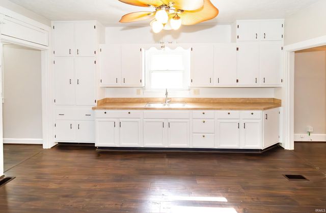 1108 Allens Lane, Evansville, IN 47710