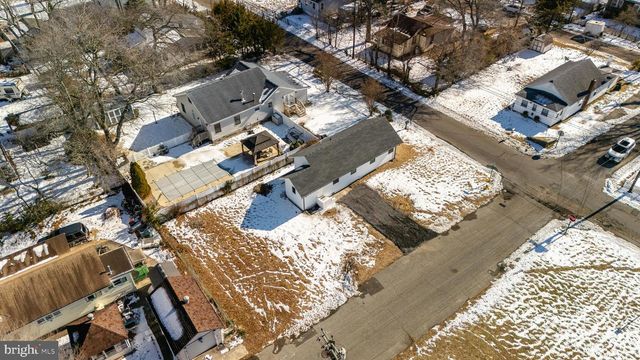 51 W NEW YORK AVE, Villas, NJ 08251