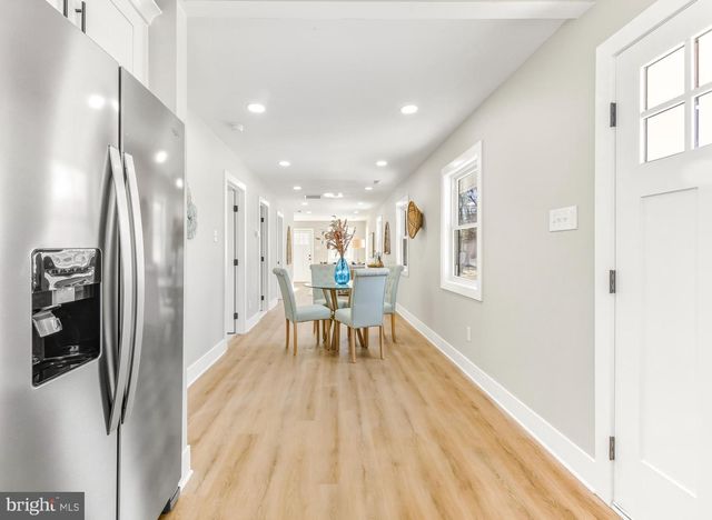 51 W NEW YORK AVE, Villas, NJ 08251