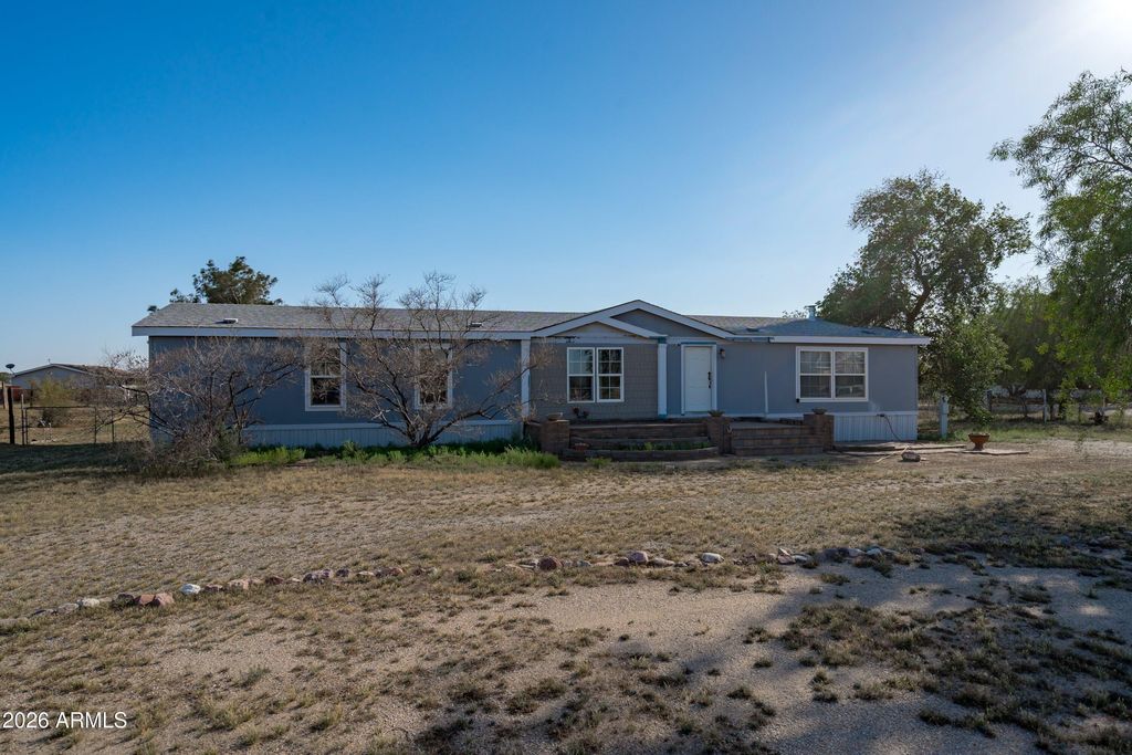 22547 W DUANE Lane, Wittmann, AZ 85361 — photo 2