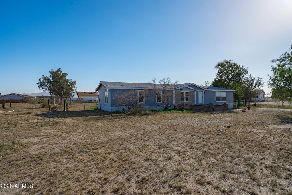22547 W DUANE Lane, Wittmann, AZ 85361 — photo 3