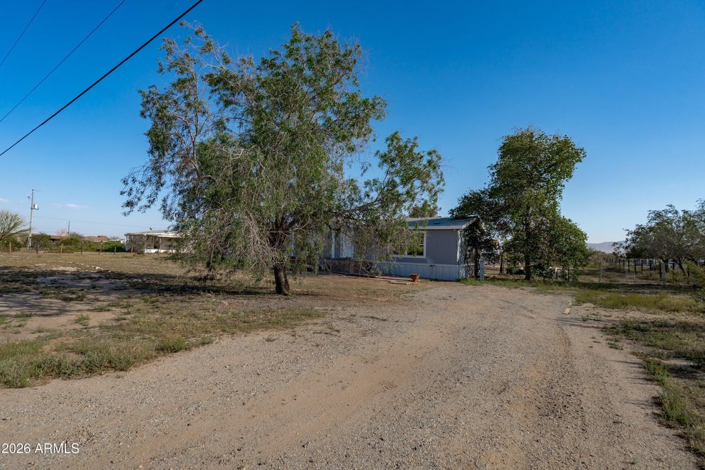 22547 W DUANE Lane, Wittmann, AZ 85361 — photo 4