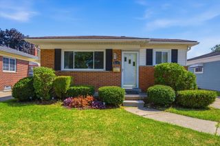 4159 Monroe Street, Dearborn Heights, MI 48125