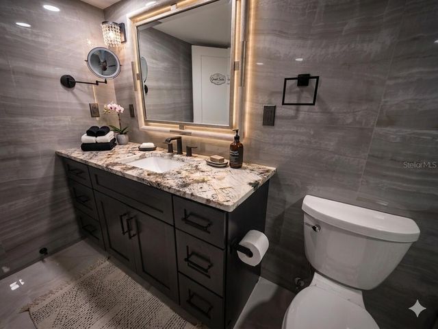 7600 BAYSHORE DRIVE 901, Treasure Island, FL 33706