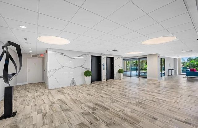 7600 BAYSHORE DRIVE 901, Treasure Island, FL 33706